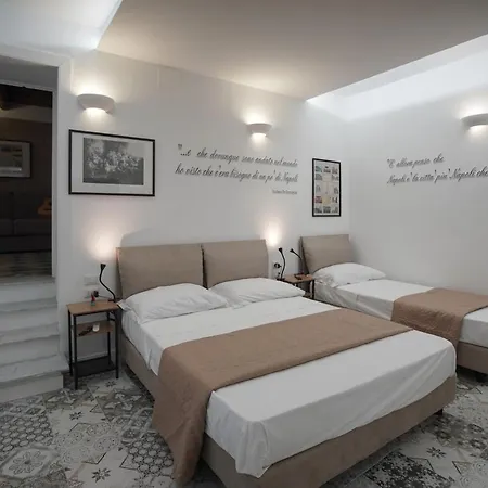 Hotel Cartoline Di Napoli Extérieur photo